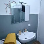 Accogliente Bilocale Comodo Per Aeroporto E Centro * 卡塞勒托瑞尼斯