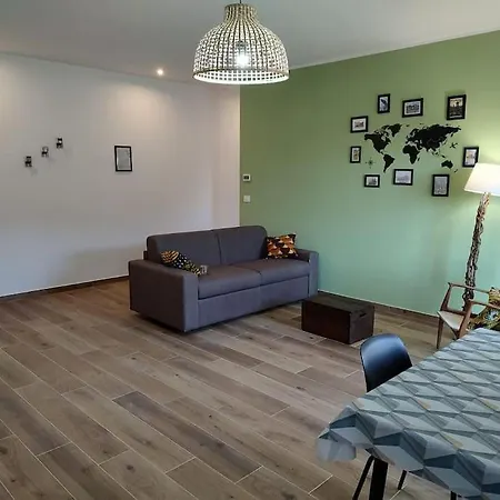 Accogliente Bilocale Comodo Per Aeroporto E Centro *