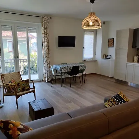 Apartman Accogliente Bilocale Comodo Per Aeroporto E Centro