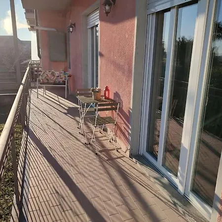 Accogliente Bilocale Comodo Per Aeroporto E Centro Apartman